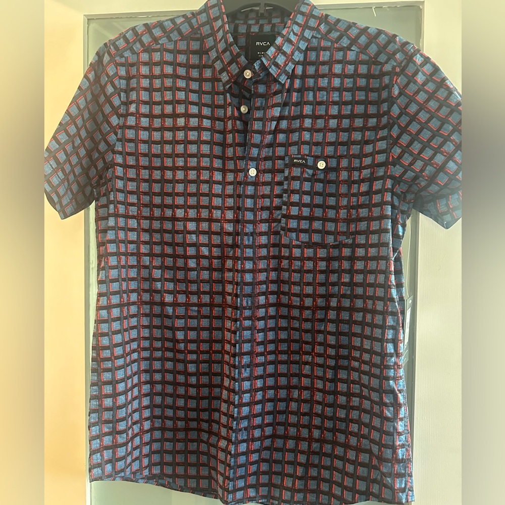 NWT RVCA men’s short sleeve button down shirt